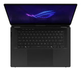 ASUS ROG Zephyrus Duo GX651AX-SR004W – tastatur og arbejdsflade set ovenfra; layout på billedet er illustrativt