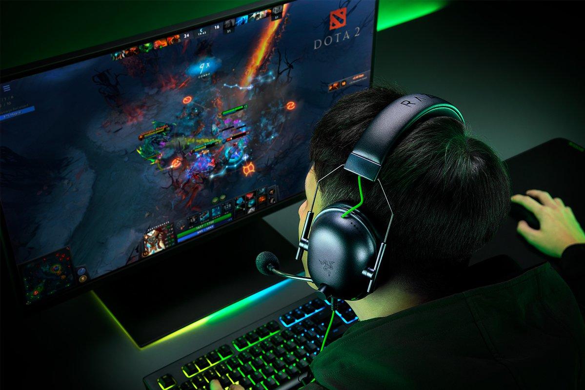 Razer BlackShark V2 X – Wired Esports Gaming Headset with 7.1 Surround Razer