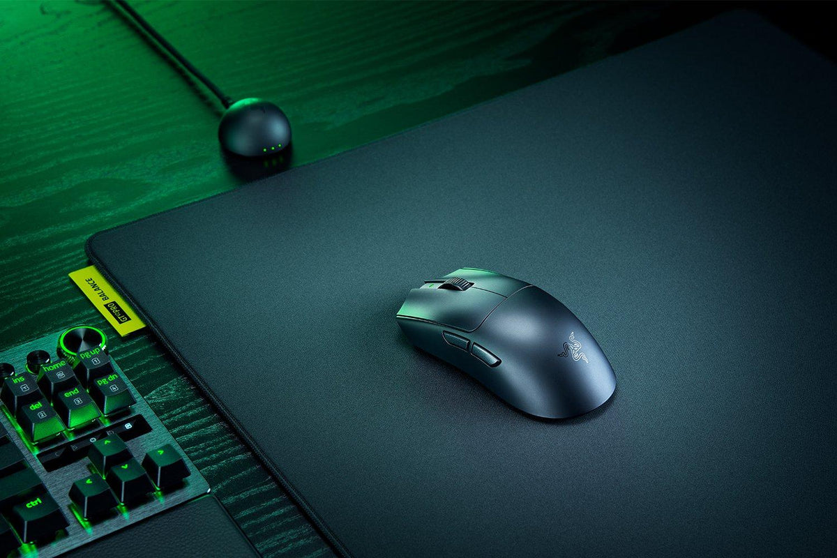 Razer - Viper V4 Pro - Black Razer