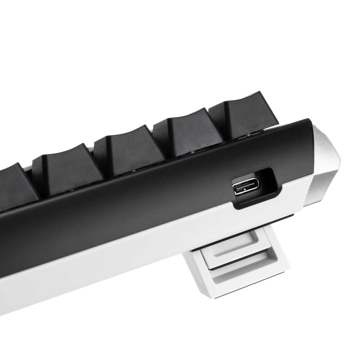 Ducky One 3 - Klassisk Sort / Hvid Nordic - Mini 60% - Gateron Baby Kangaroo - RGB