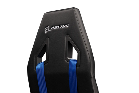 Next Level Racing Boeing Commercial Edition Fly simulator
